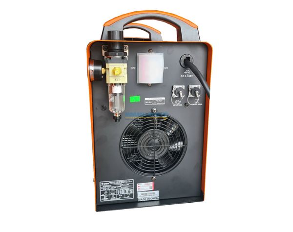 Mặt sau máy CUT 100 L221II